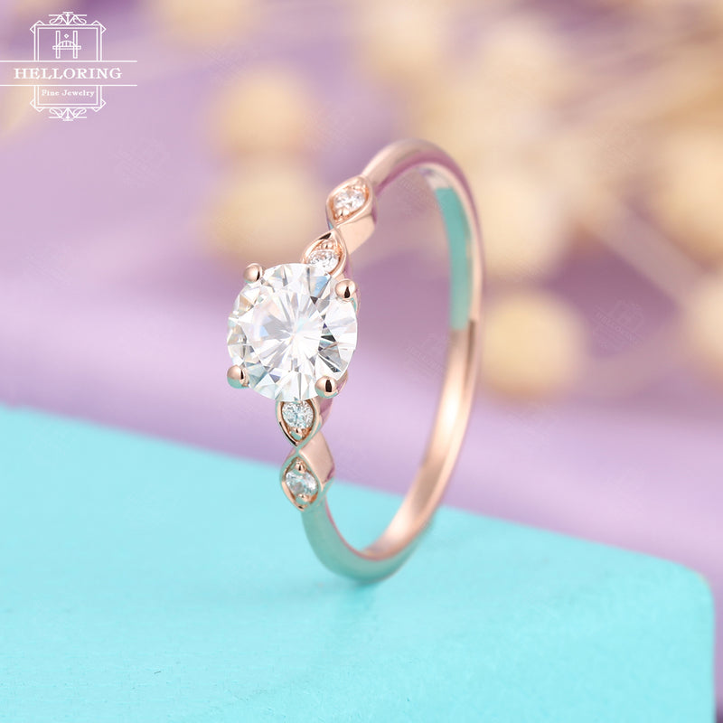 Round shaped Moissanite engagement ring rose gold, diamond wedding ring for women, simple jewelry gift, promise ring for her,delicate ring