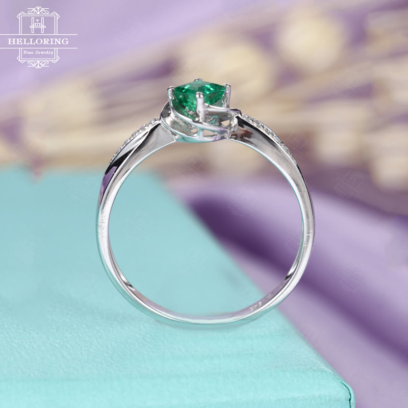 Princess cut engagment ring Emerald Flower women vintage diamond wedding antique act deco birthstone Bridal Jewelry Christmas gift for her